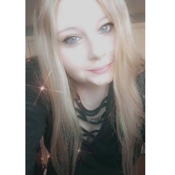 Meet your Posher, Bobbijo - Picture 1 of 1